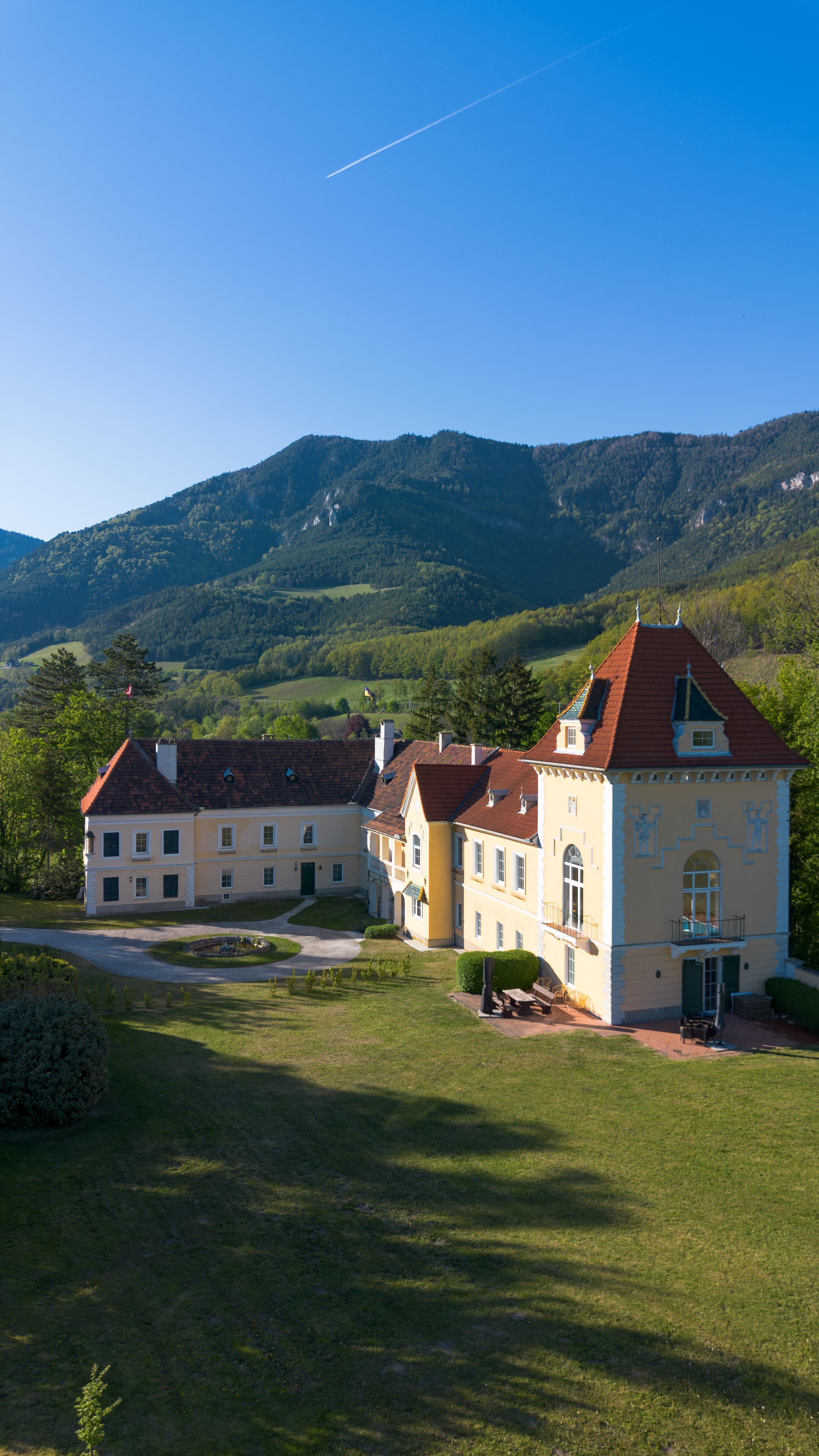 Schlossfassade am Garten