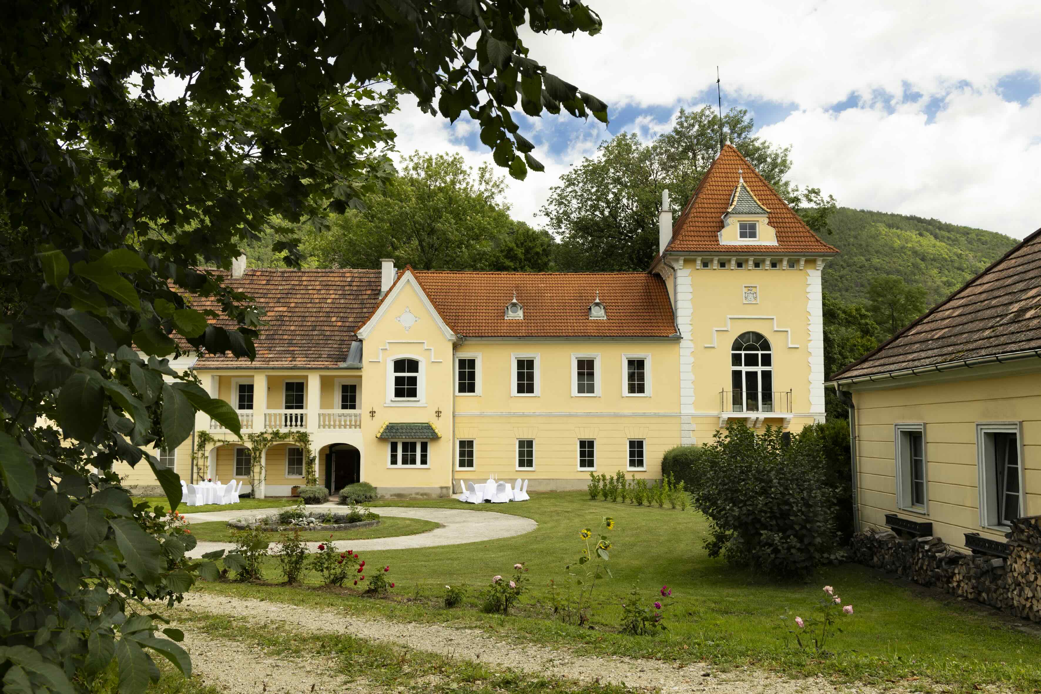 Der Garten – Freie Trauung unter alten Bäumen